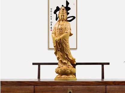 Statuette de Bouddha GuanYin en bois de buis