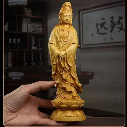 Statuette de Bouddha GuanYin en bois de buis