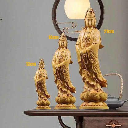 Statuette de Bouddha GuanYin en bois de buis