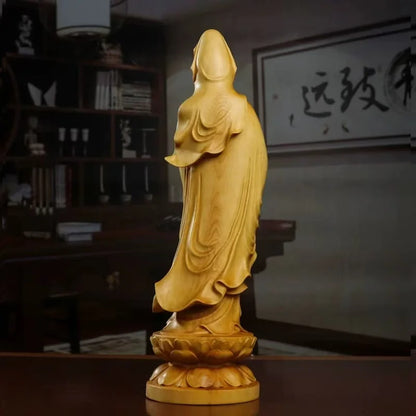 Statuette de Bouddha GuanYin en bois de buis